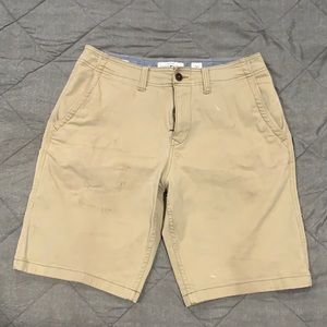 Lucky Brand Khakis Shorts (M 31)